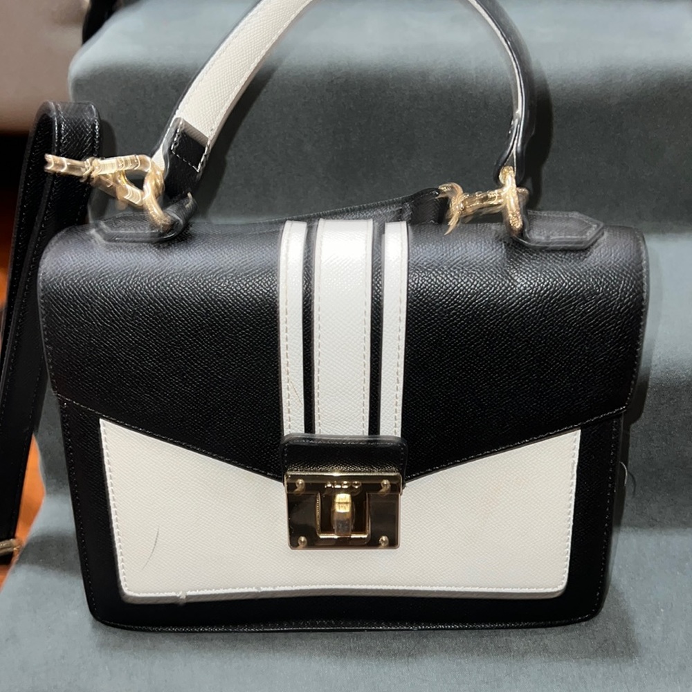 Aldo purse !